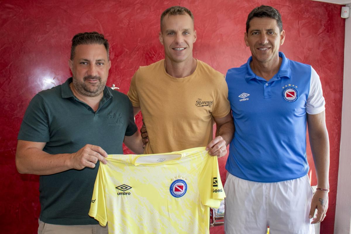 VIDEO | El "Ruso" Rodríguez jugará en Argentinos Juniors con un singular contrato