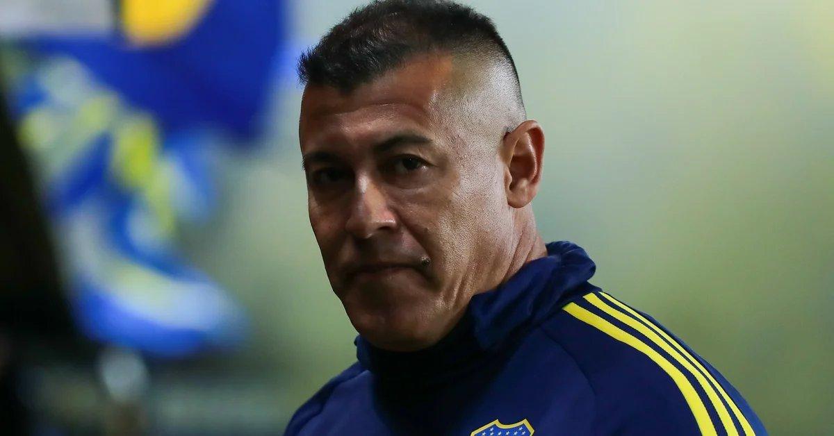 Almirón se quiso sacar culpas tras la goleada sufrida por Boca ante Godoy Cruz: "Acá los responsables somos todos"