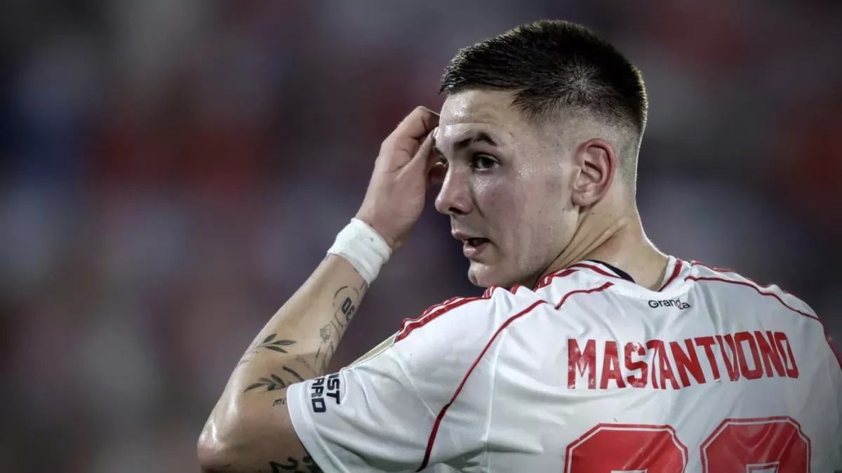 El Real Madrid quiere "ya" a Mastantuono pero River se pone firme