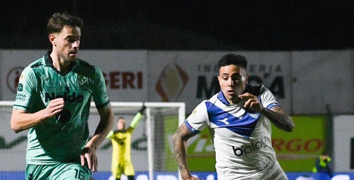 Sarmiento frente a Vélez, un empate con emociones en el cierre