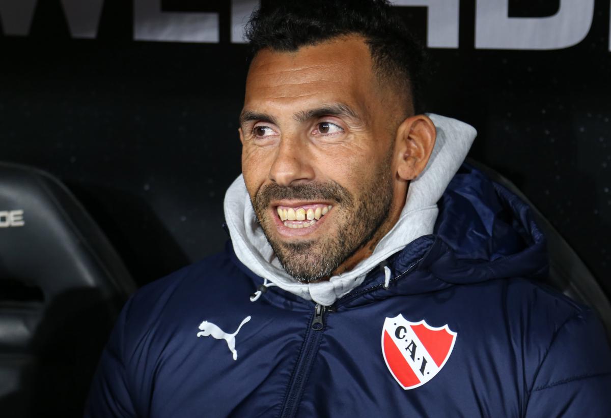 Independiente le ganó a Vélez en una final por la permanencia, en el debut de Tevez como entrenador