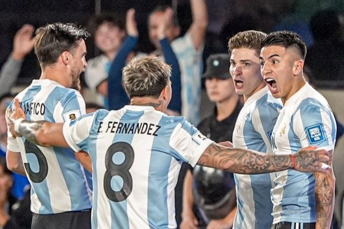La Selección sigue en lo más alto del ranking FIFA y se acerca a un récord