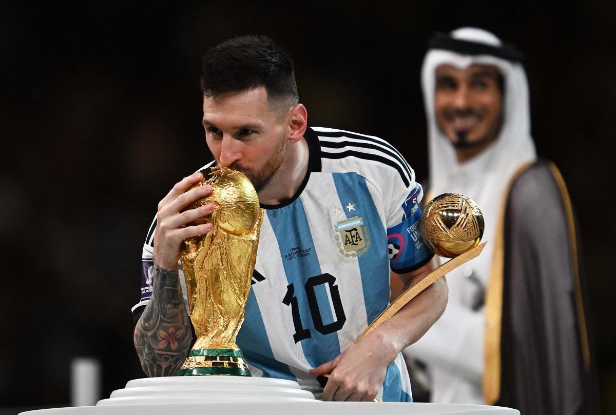 El día que Messi levantó la Copa del Mundo: a un mes del día tan esperado