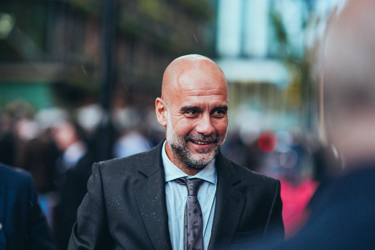 La impactante suma de dinero que Guardiola le regaló a los empleados del City