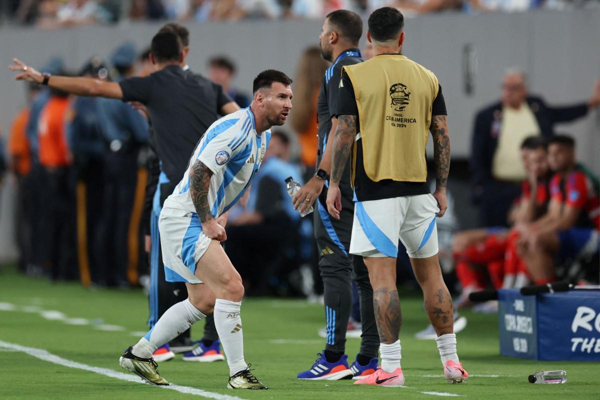 VIDEO | Messi enciende las alarmas por su molestia en la pierna: "Espero no sea nada grave"