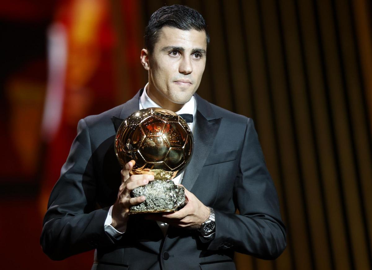 Rodri llegó a lo más alto y se quedó con el Balón de Oro