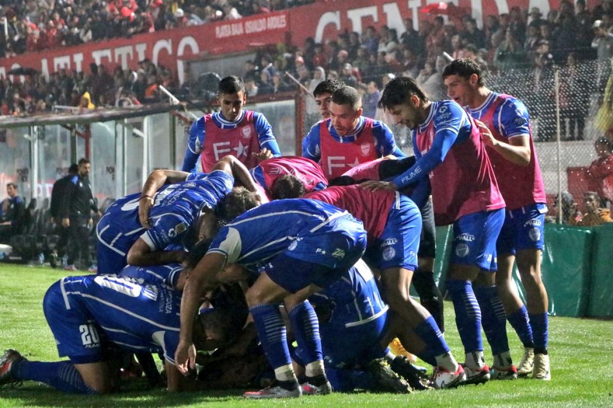 VIDEO |  Godoy Cruz está imparable, ganó con suplentes y es puntero