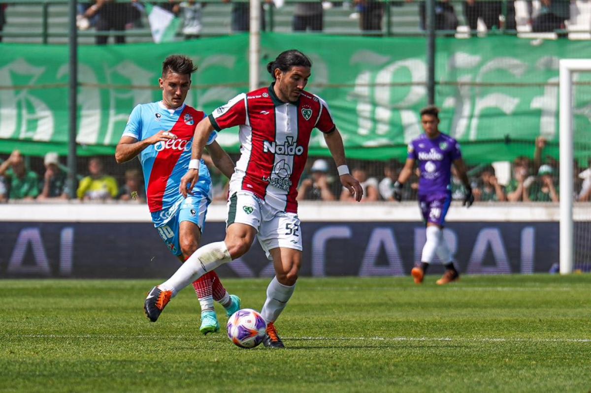 Sarmiento y Arsenal están en descenso directo. 