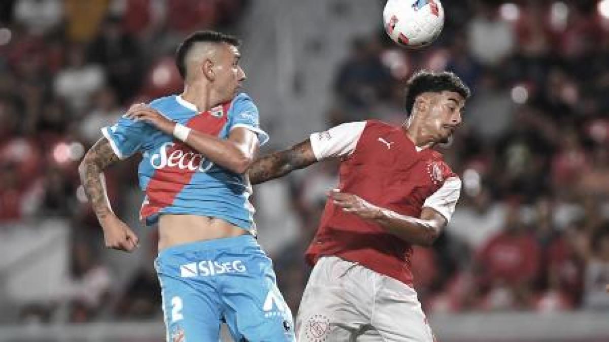 Independiente quiere alargar su racha positiva frente al alicaído Arsenal