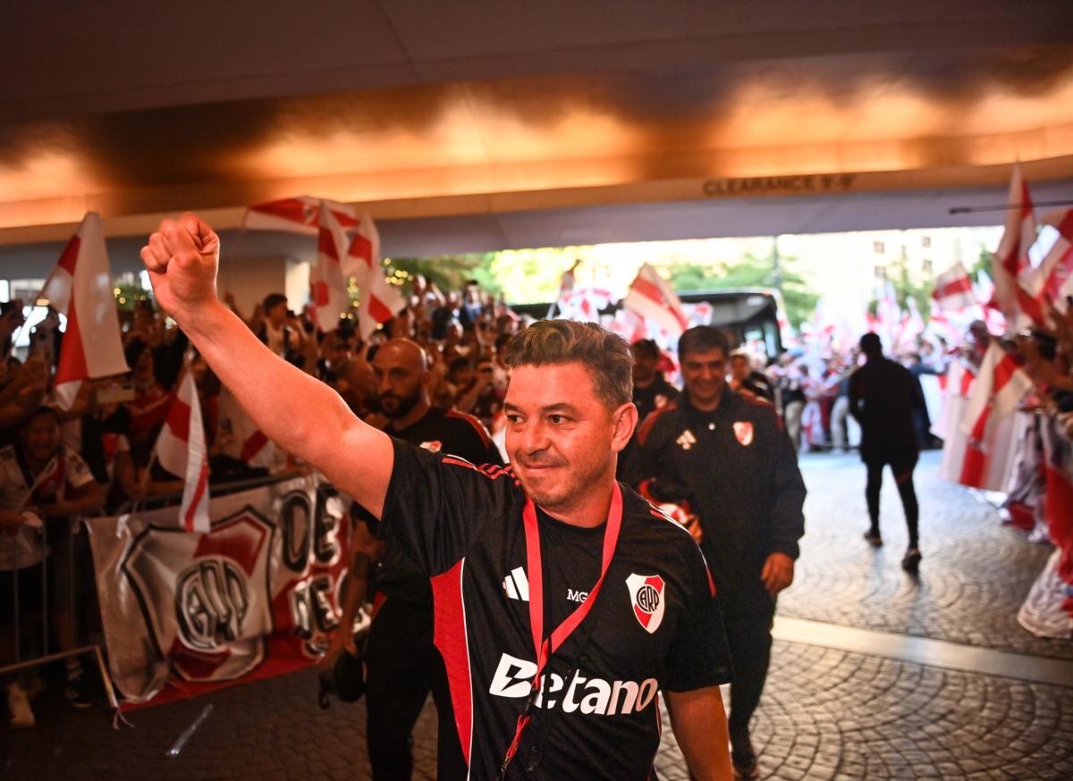 VIDEO | Gallardo, bien abajo: "Una pena por toda esta gente que vino en masa a acompañar"