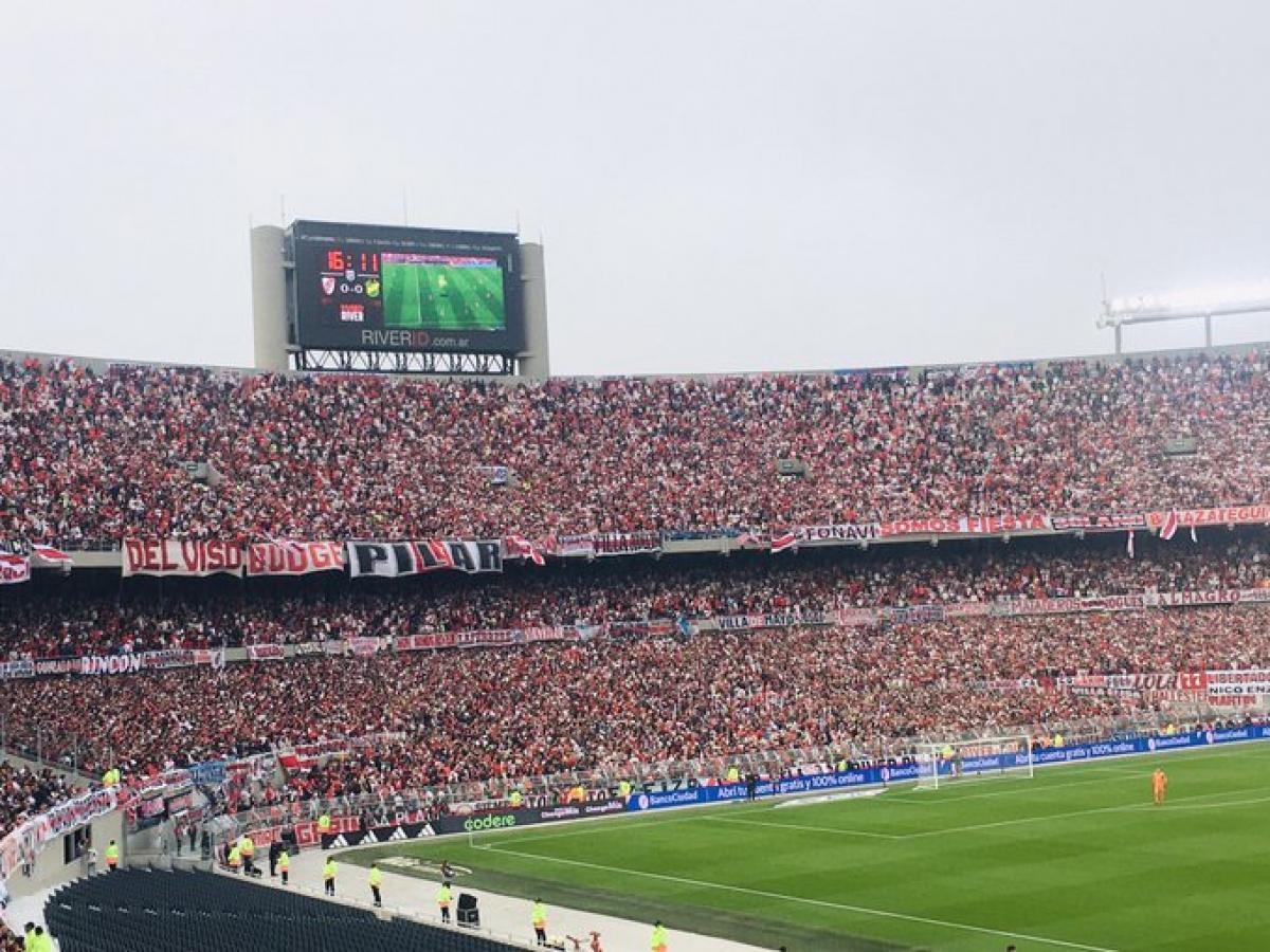 Luego de la muerte del hincha, River lanzó un comunicado y decretó un día de duelo