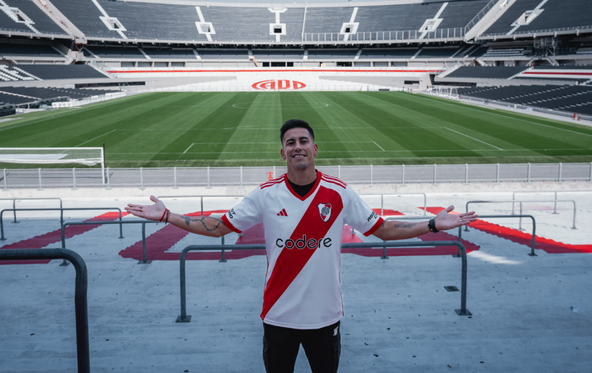 River presentó a Maxi Meza y ya entrenó con sus compañeros