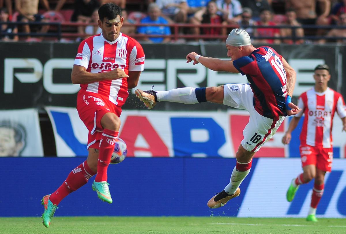 San Lorenzo le ganó a Unión en el Bajo Flores y trepó momentáneamente a la punta de la Liga Profesional