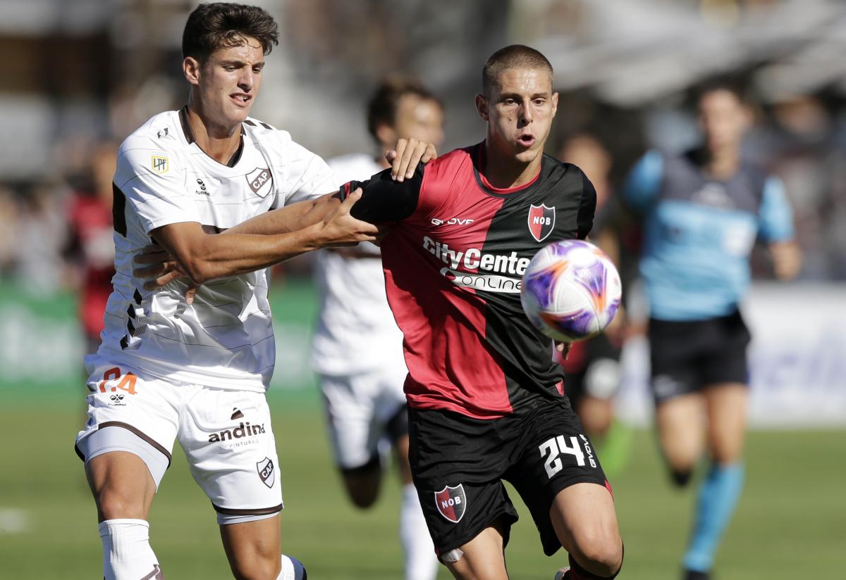 Platense y Newell's empataron en un partidazo por la Liga Profesional 2023 en el que pasó de todo