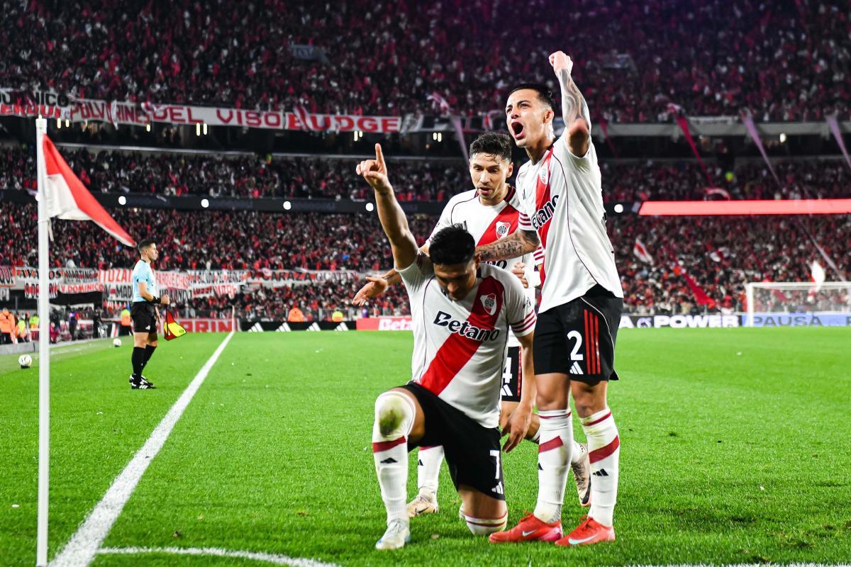 VIDEO | Noche de gestos en el Monumental: del pasillo de honor a la vuelta del "Matador" Salas