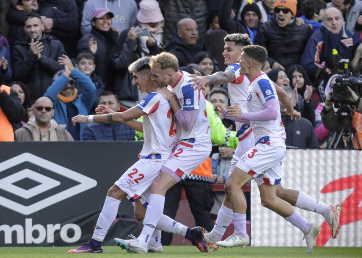 VIDEO | River no hizo pie en La Paternal y cayó ante Argentinos