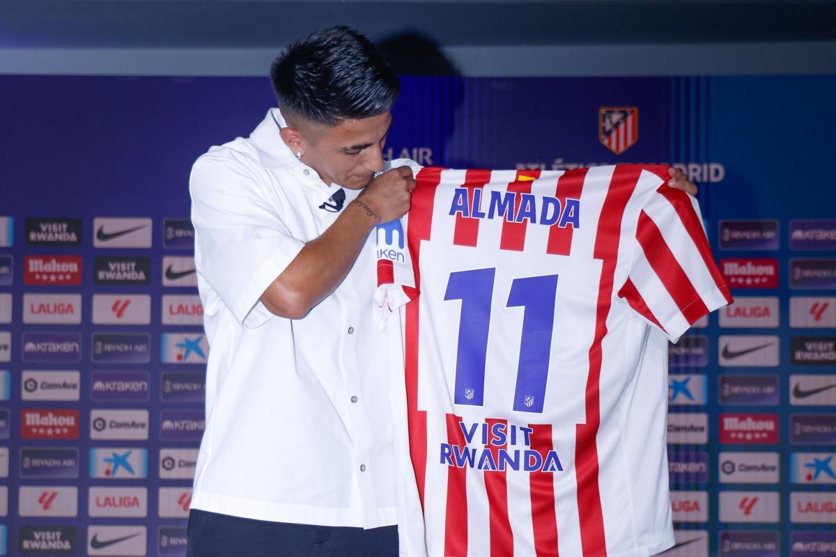 Atlético de Madrid presentó a Thiago Almada: "Quiero quedar en la historia del club"