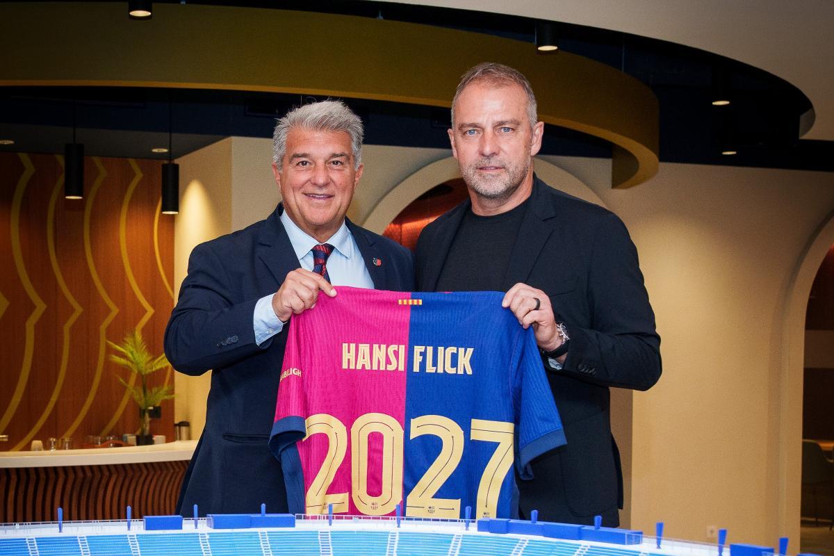 VIDEO | Hansi Flick puso el gancho y renovó como DT del Barcelona hasta 2027