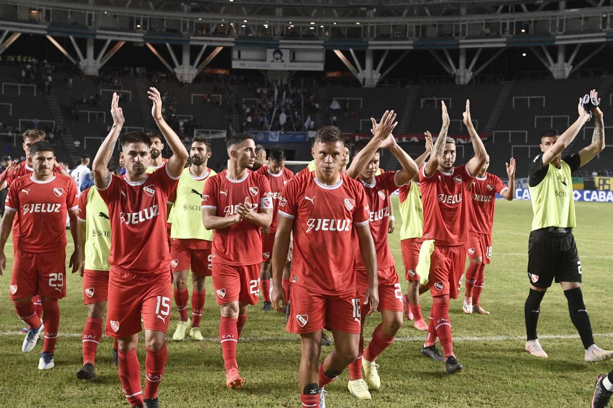 Independiente goleó a Ciudad de Bolívar y avanzó en la Copa Argentina