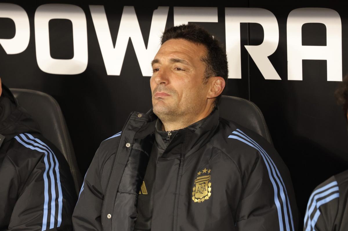 VIDEO | Scaloni explicó el cambio de Messi: "Me pidió salir y por eso lo saqué"