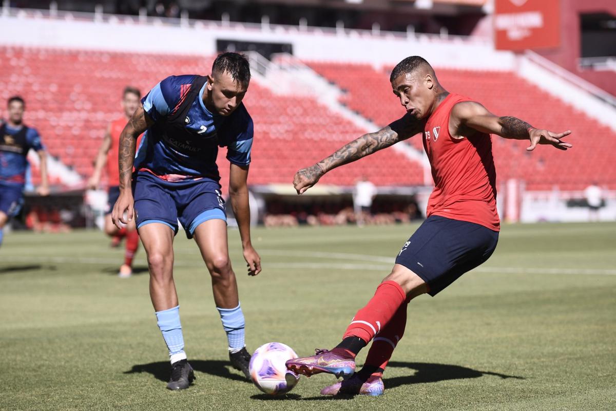 Independiente igualó sin goles ante Arsenal en un amistoso aburrido