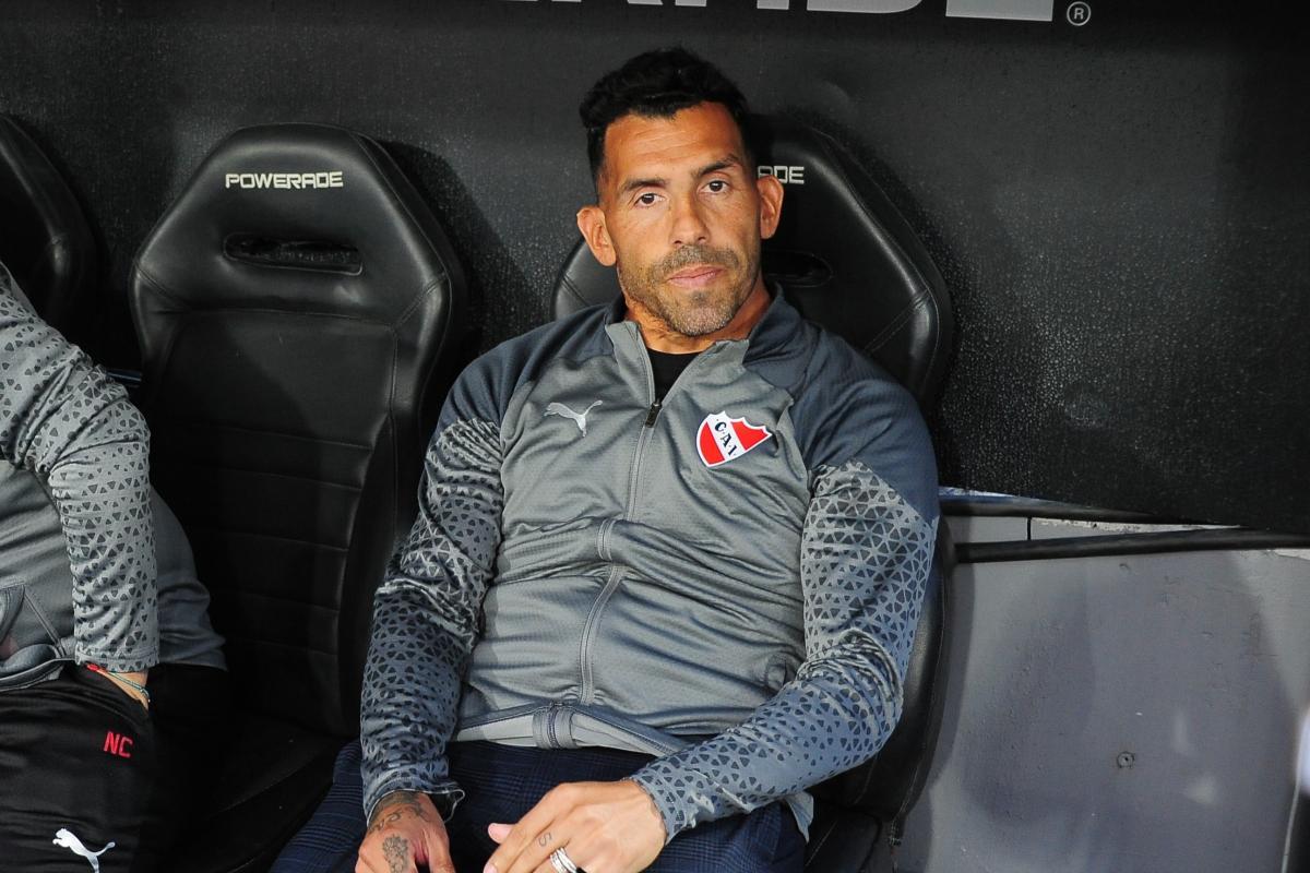 Carlos Tevez fue internado por un dolor en el pecho