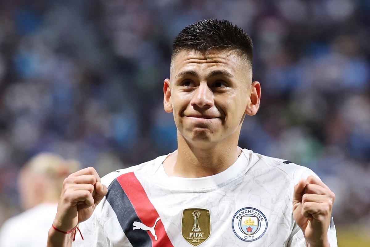 Borussia Dortmund, a la carga por el "Diablito" Echeverri
