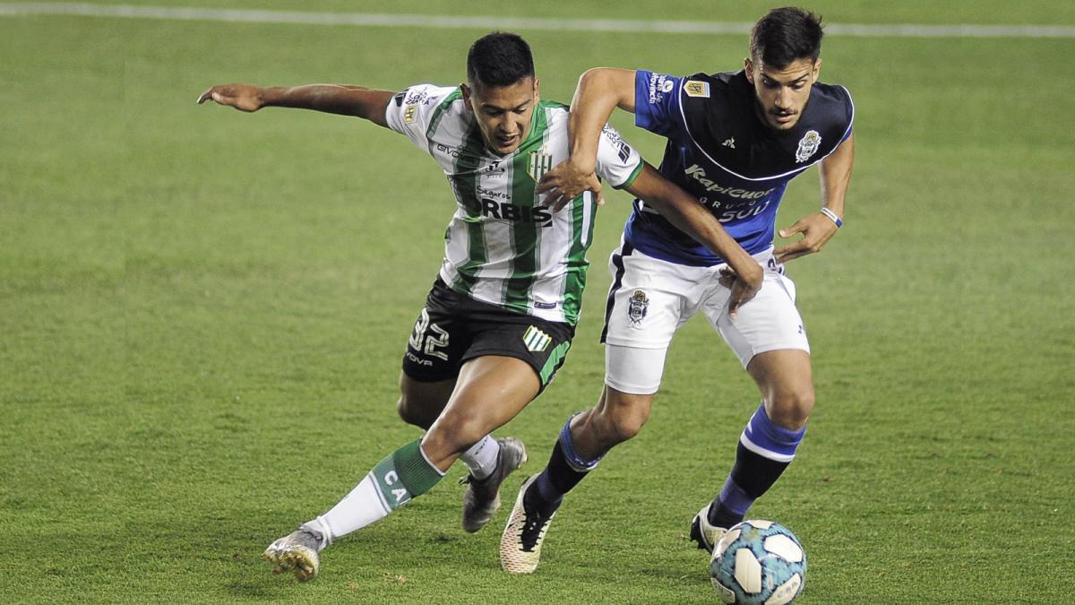 Banfield y Gimnasia, un duelo con más de 100 partidos de historial.