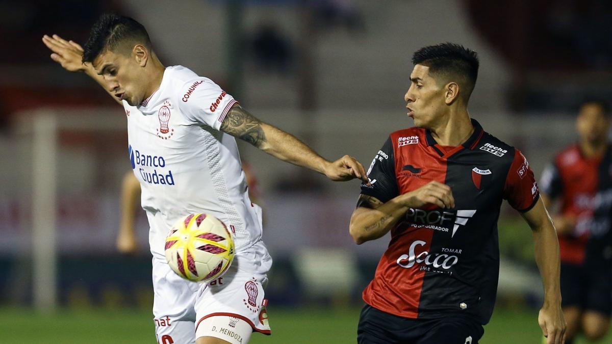 Con el debut de "Pipo" Gorosito,Colón recibe al entonado Huracán