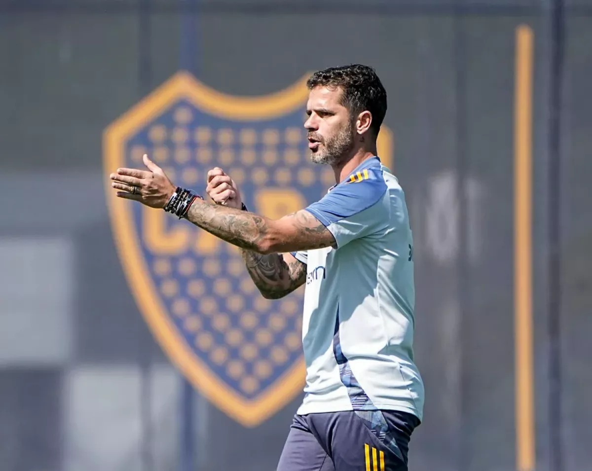 Gago ya tiene la lista de los jugadores que quiere y que no quiere