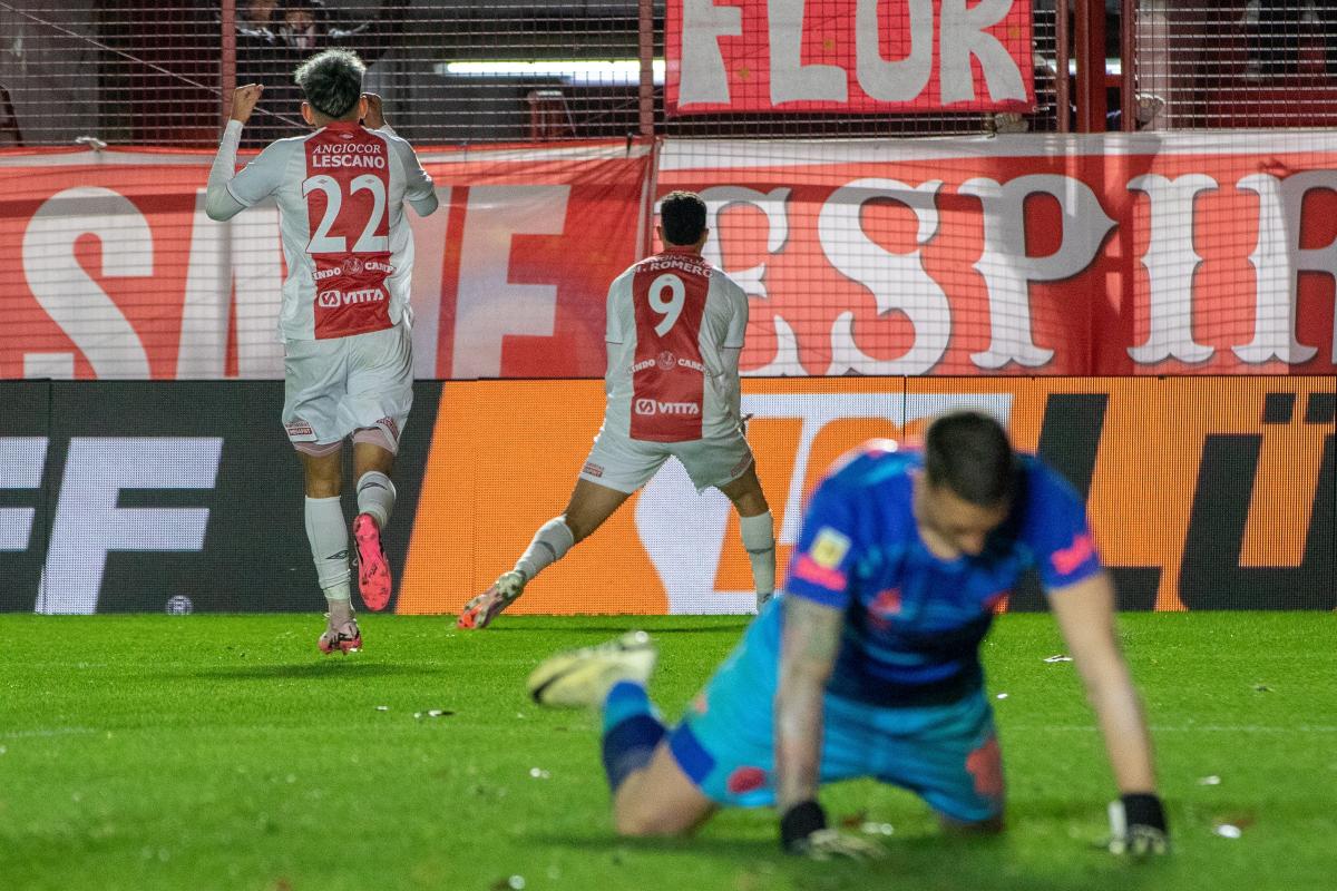 VIDEO | Argentinos se acordó de ganar y la ligó Lanús