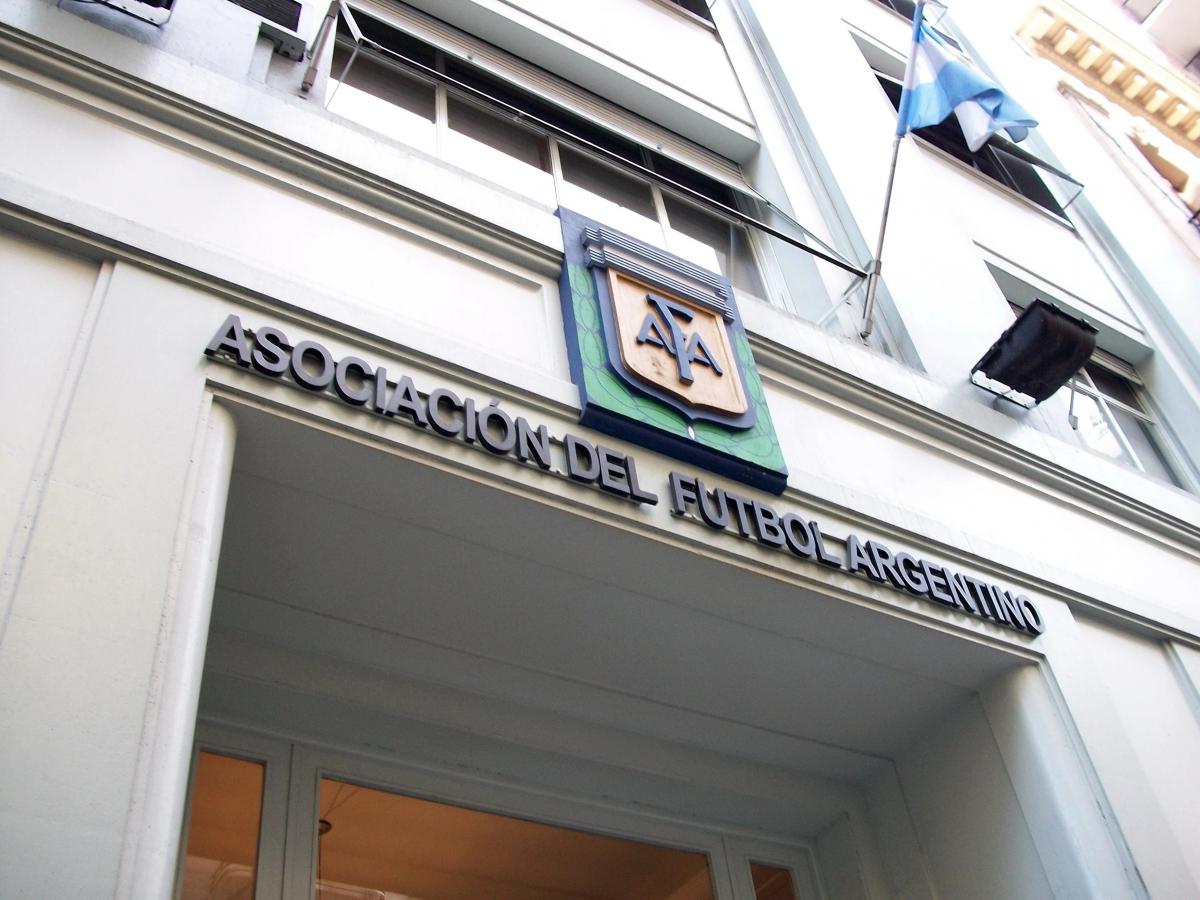 La AFA analiza la posibilidad de suspender un descenso de la Liga Profesional de Fútbol
