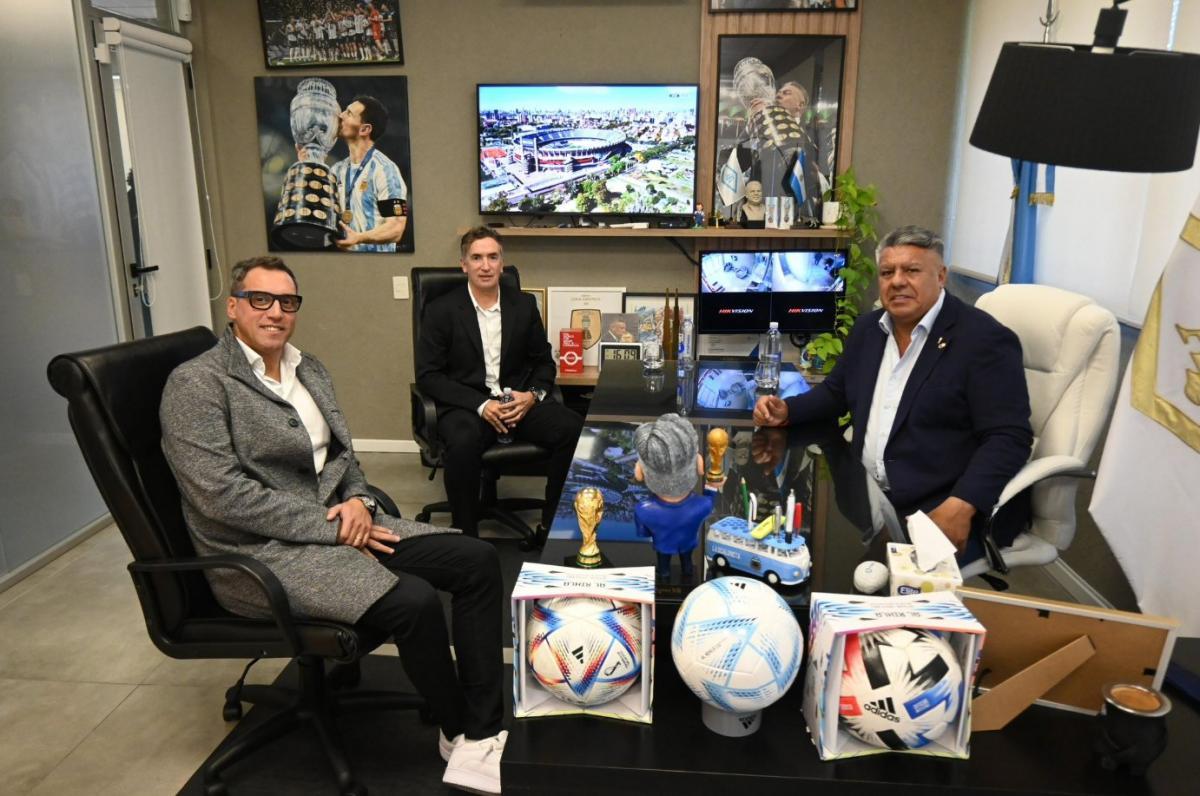 Los cambios radicales para el arbitraje argentino: VAR "para todos" y chau alcanzapelotas