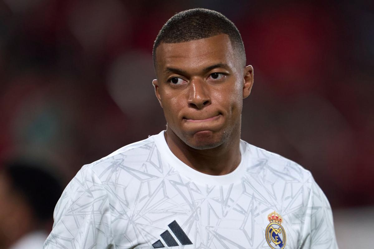 Mbappé ya no sabe qué hacer para que el PSG le pague la fortuna que le debe