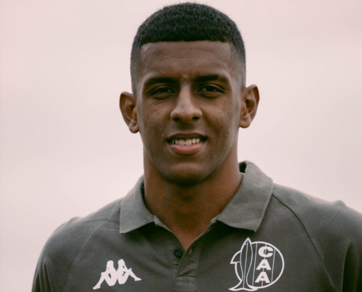 El sorprendente refuerzo de Aldosivi que viene de jugar con Neymar y vale 70 palos verdes
