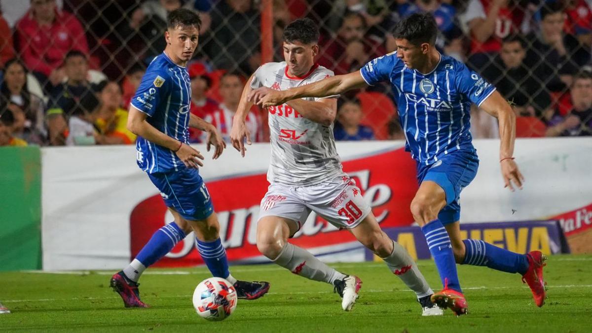 Godoy Cruz estrena ante Unión su localía en el estadio Víctor Legrotaglie por la Liga Profesional