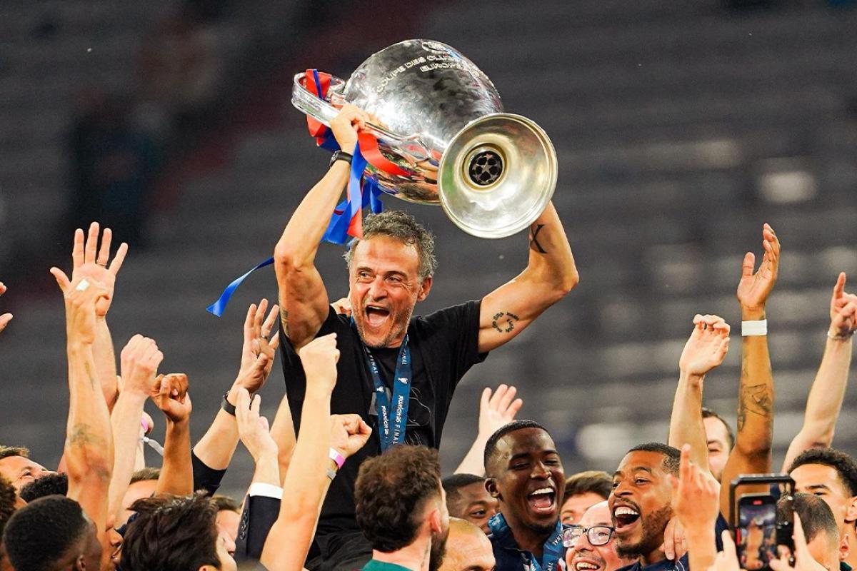 VIDEO | Luis Enrique, admirado por el "grandísimo nivel" de PSG y emocionado por el recuerdo de su hija