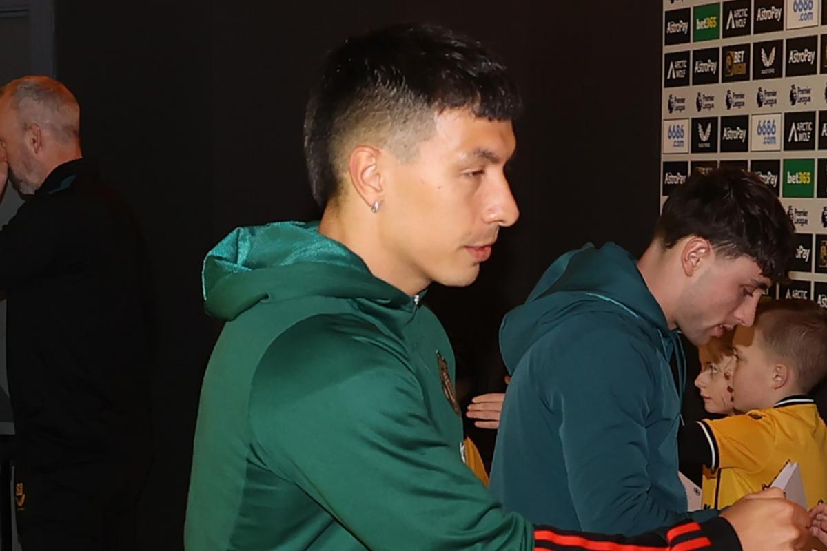 Alerta Manchester y Selección: ¿"Licha" Martínez se volvió a lesionar?