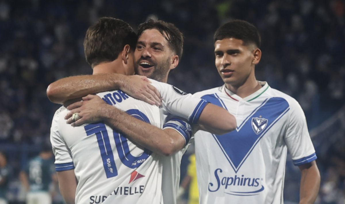 VIDEO | Vélez fue contundente, es primero y está en la siguiente ronda