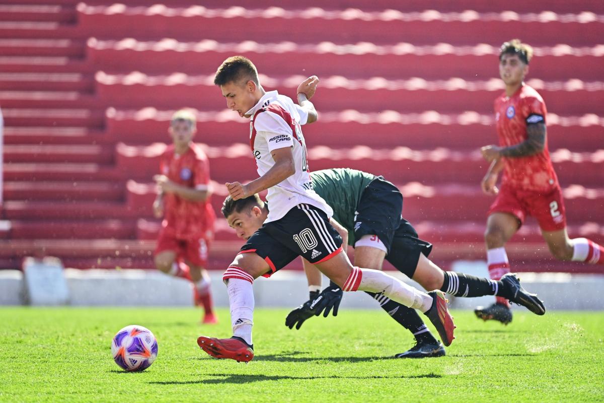 River le ganó a Argentinos en la Reserva