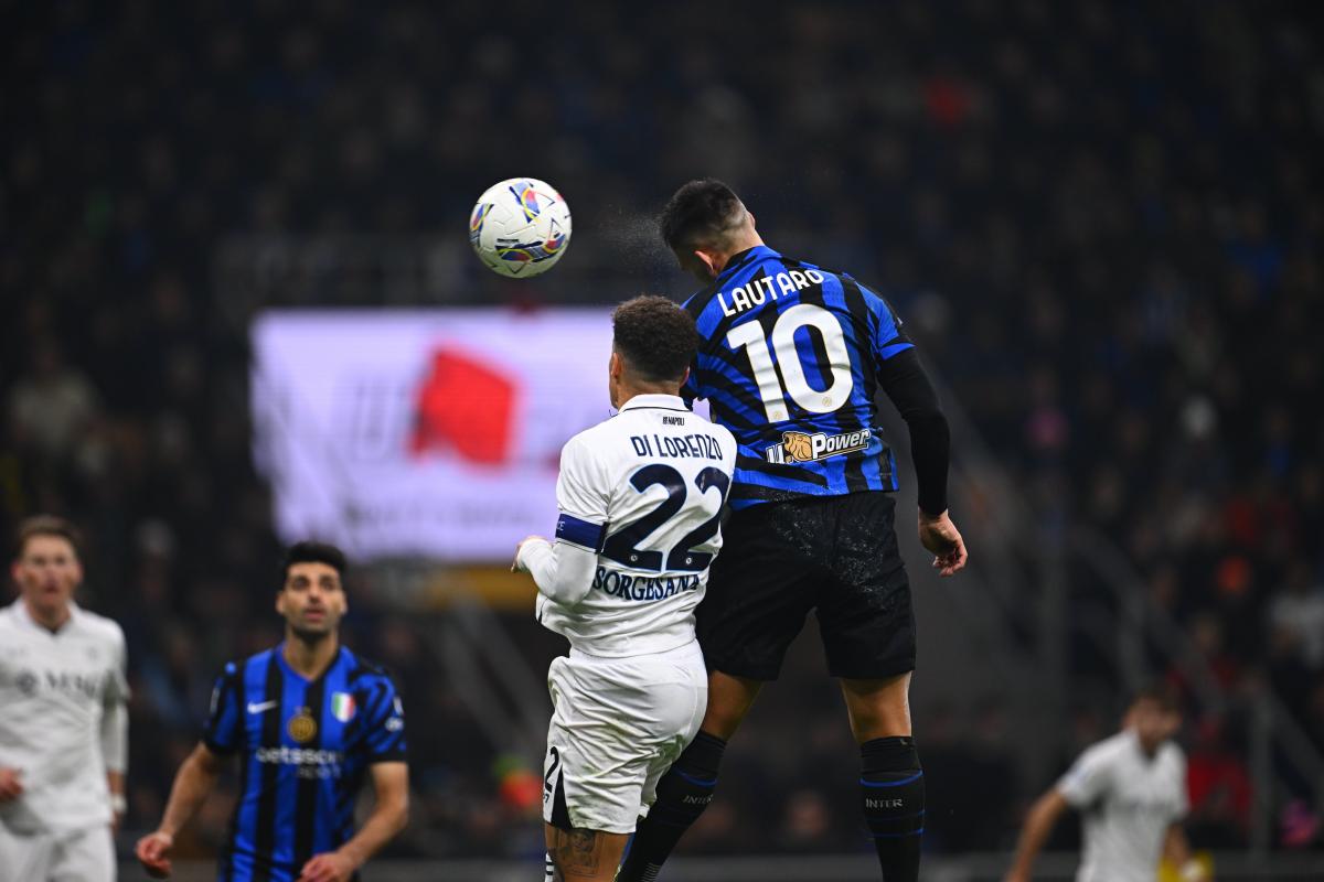 VIDEO | Inter no pudo vencer a Napoli y sigue segundo; perdió Roma y echaron al DT