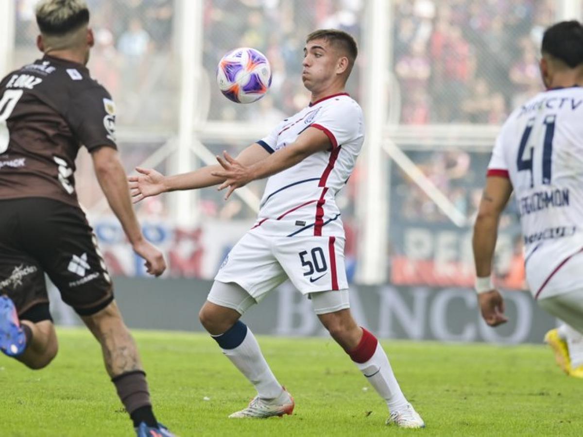 San Lorenzo consiguió un agónico triunfo frente a Platense y sigue prendido arriba