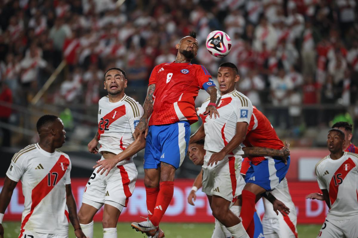 VIDEO | Perú y Chile empataron en Lima y se van despidiendo del Mundial
