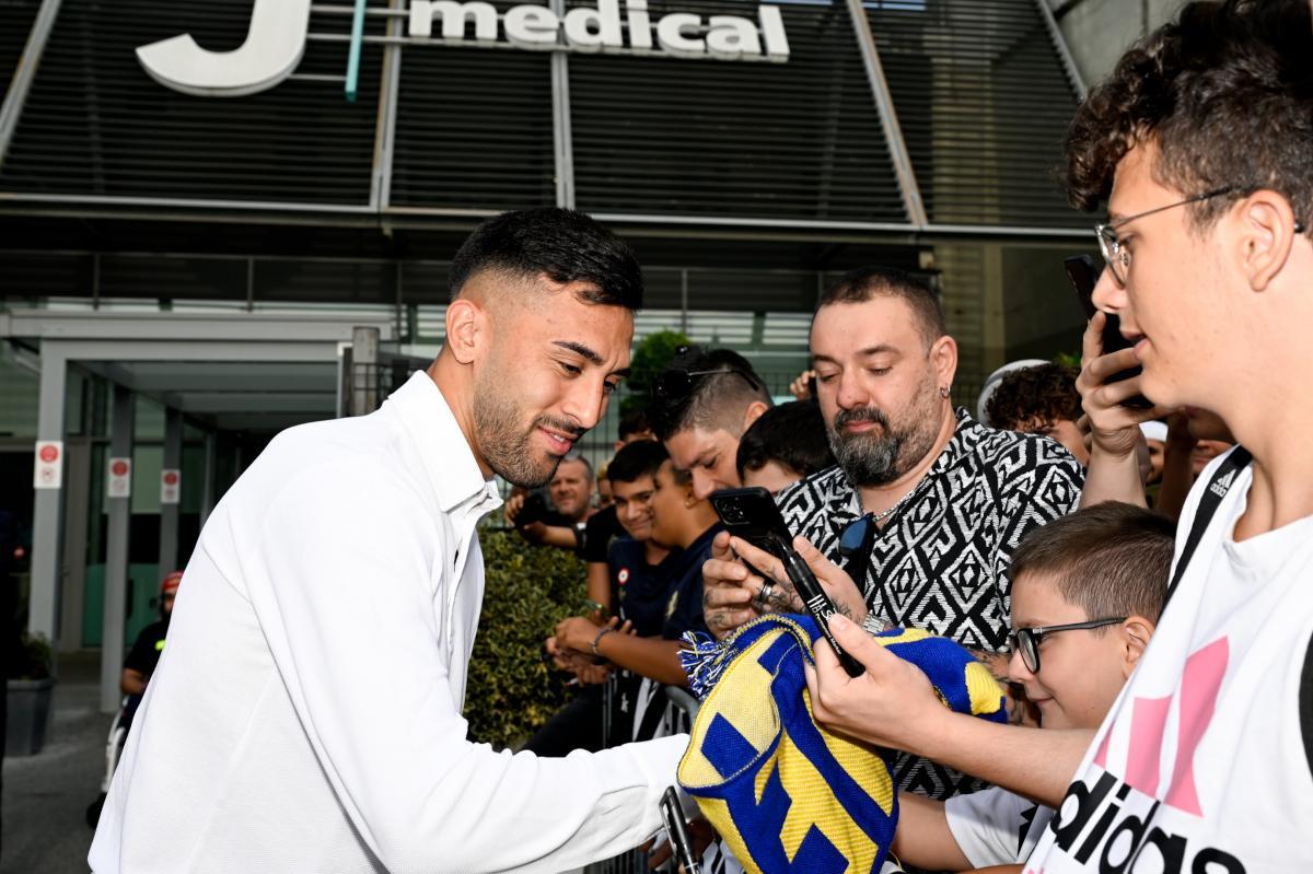 VIDEO | Furor por Nico González en Juventus: pisó Turín y los hinchas ya lo aman