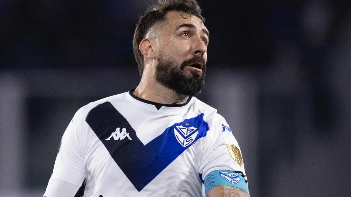 Pratto sostendrá una reunión con la dirigencia de Vélez para definir su futuro