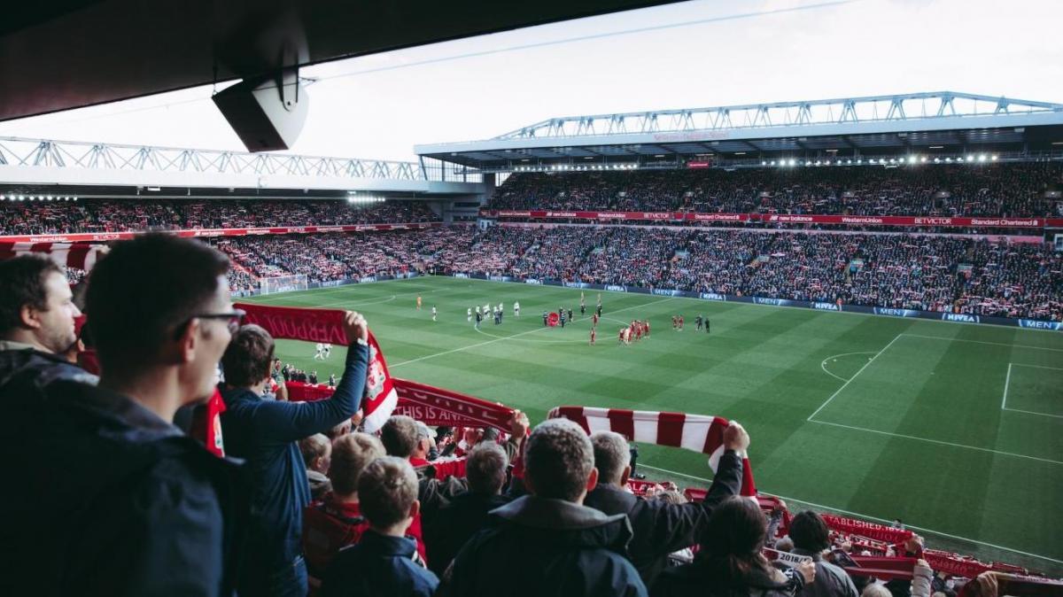 ¿Cuánto cuesta una entrada para ir a ver un partido de la Premier League?