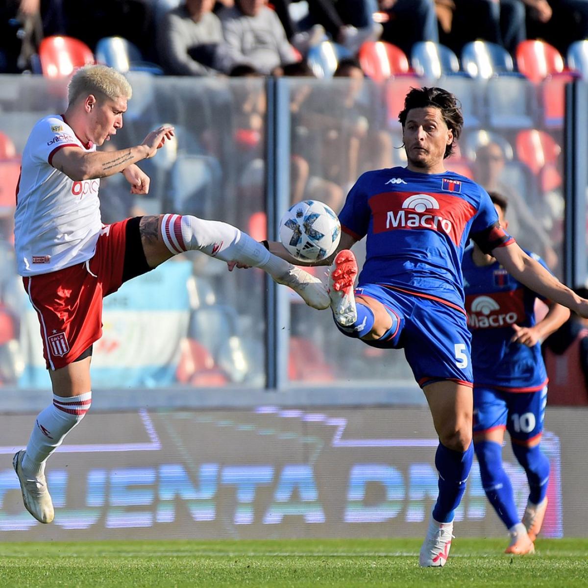 Tigre y Estudiantes jugaron sin arcos y fue empate sin goles