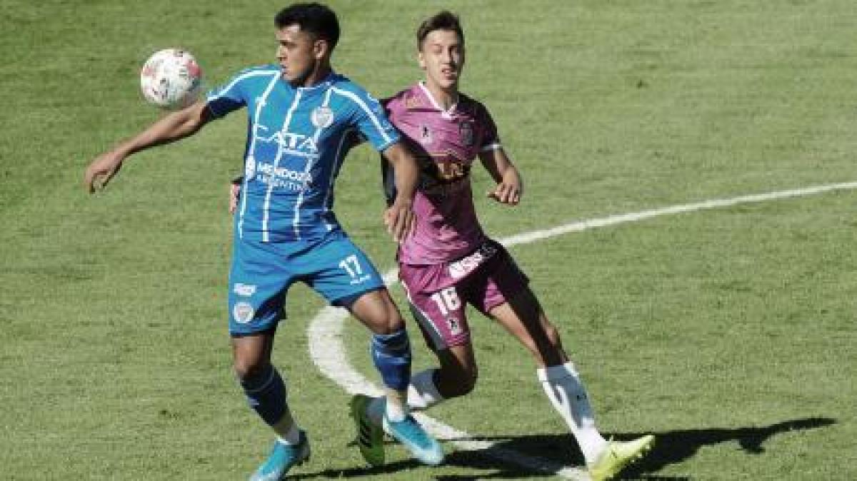 Apremiado por el descenso, Arsenal recibe a Godoy Cruz