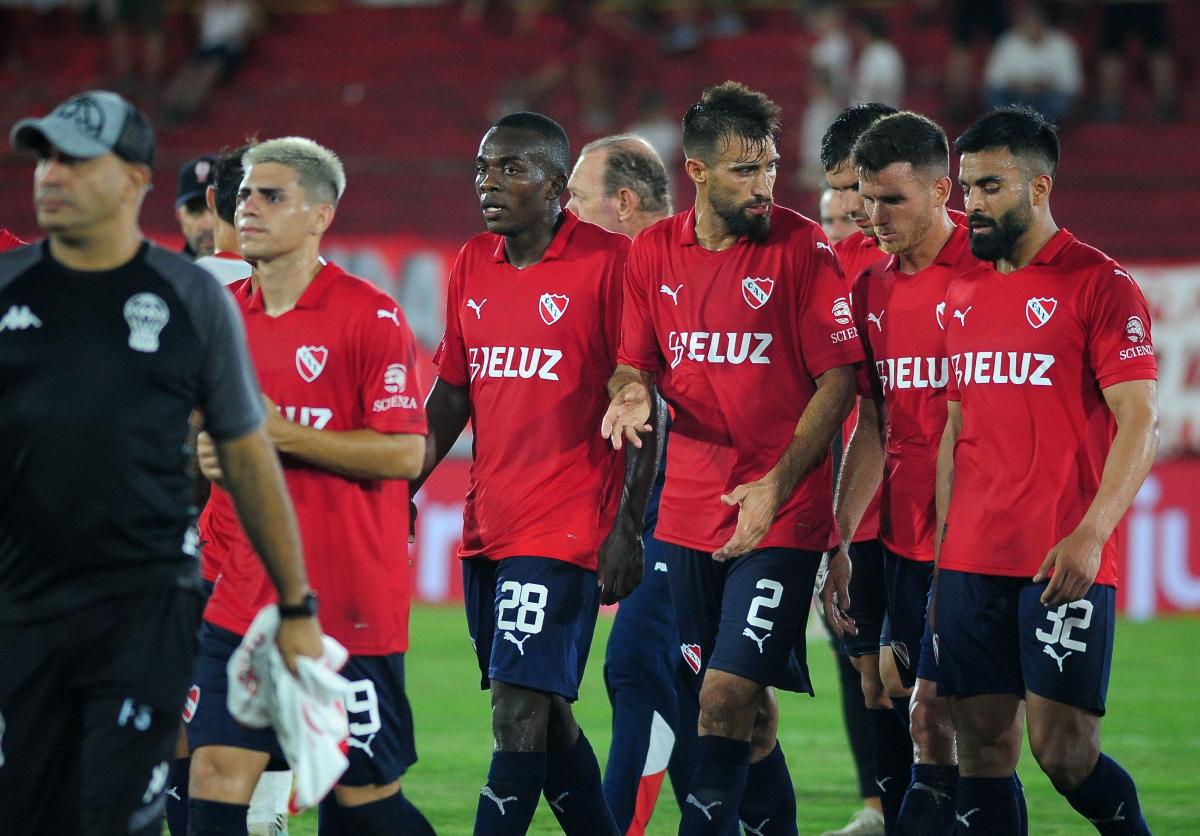 VIDEO | Independiente y Huracán se dieron con todo y no pasaron del cero