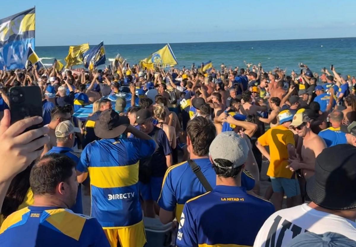 VIDEO | Boca copó Miami e hizo un banderazo único en la playa